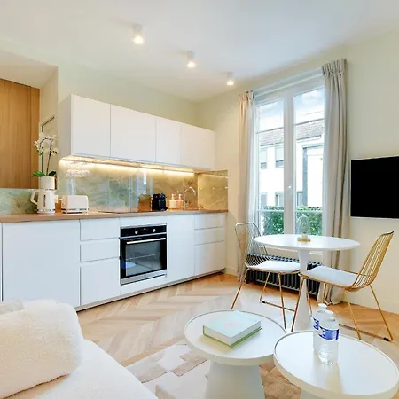 Suite Deluxe 1 By Les Maisons De Charloc Homes Boulogne-Billancourt Exterior photo